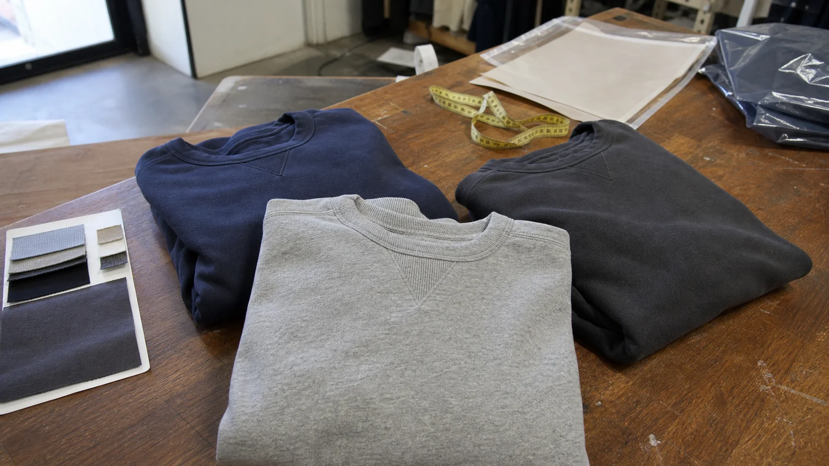 Crewneck Sweatshirt Packaging Costs for Ecommerce Buyers