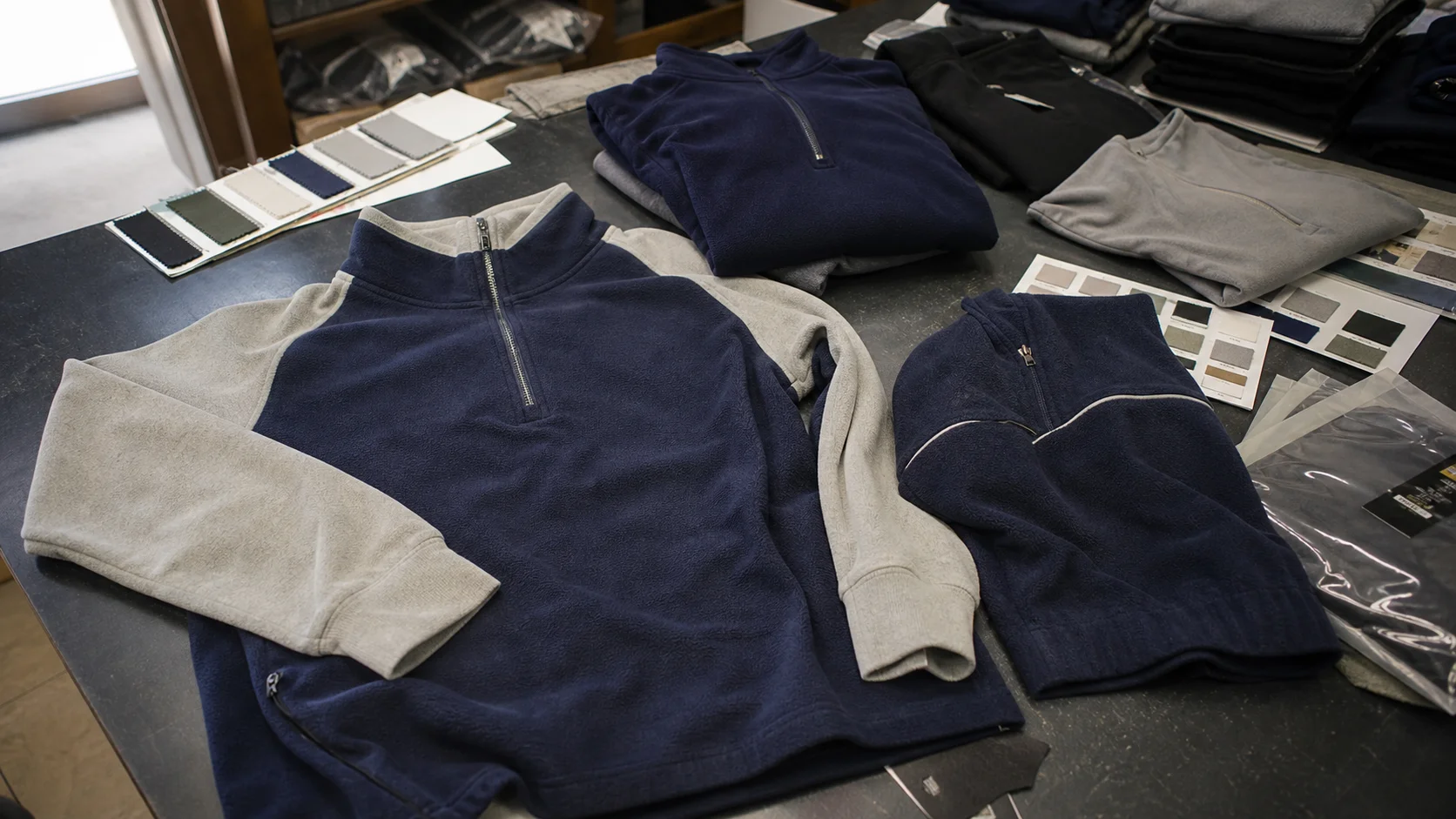 Esports Team Fleece Pullovers: MOQ Buying Guide