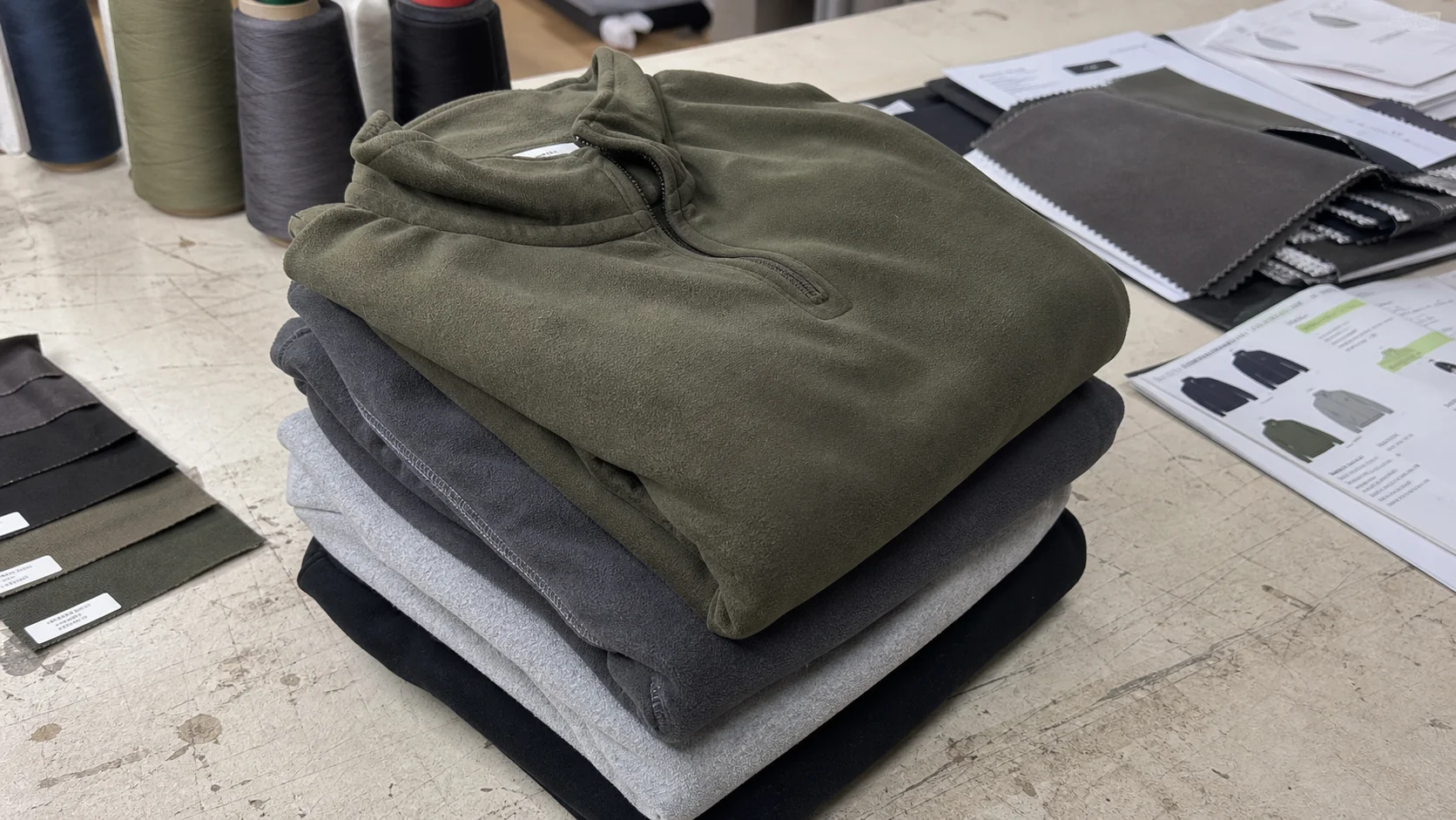 Gym Merch Fleece Pullovers Supplier for Bulk Orders