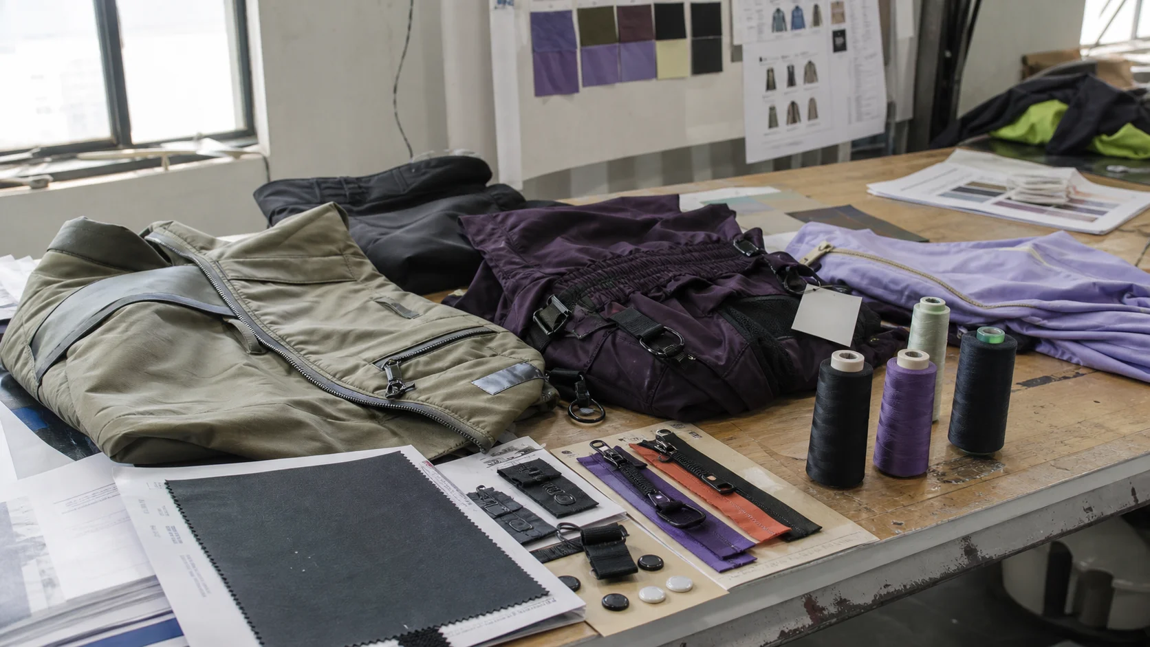 Music Festival Tech Pack Cost: What Buyers Pay