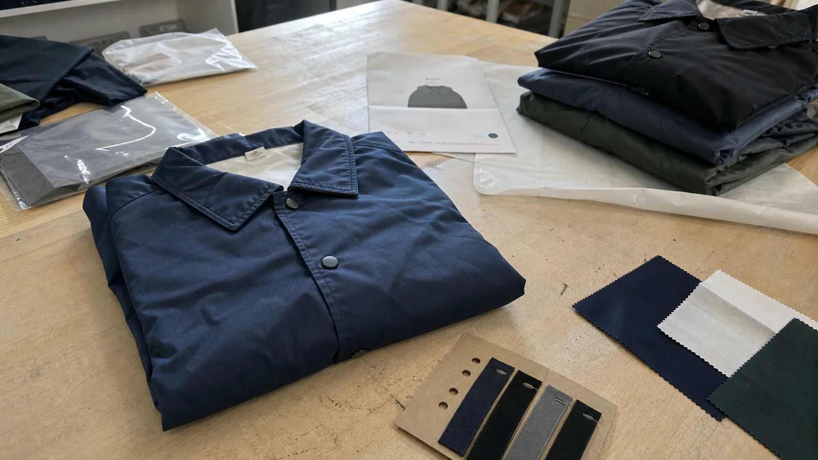 OEM Coach Jackets with Packaging Specs for Event Buyers