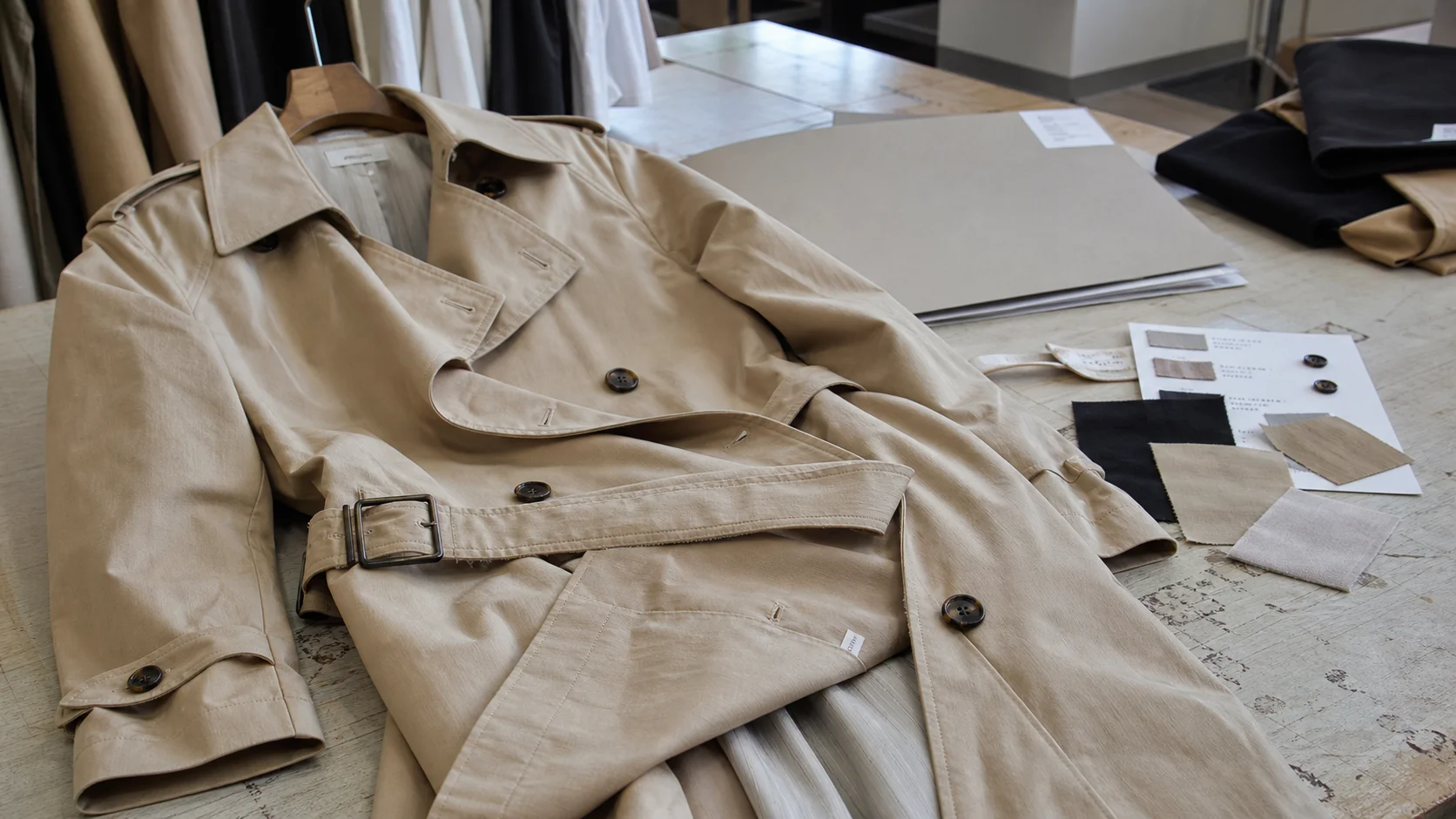 Private Label Trench Coat Sample Approval for Boutiques